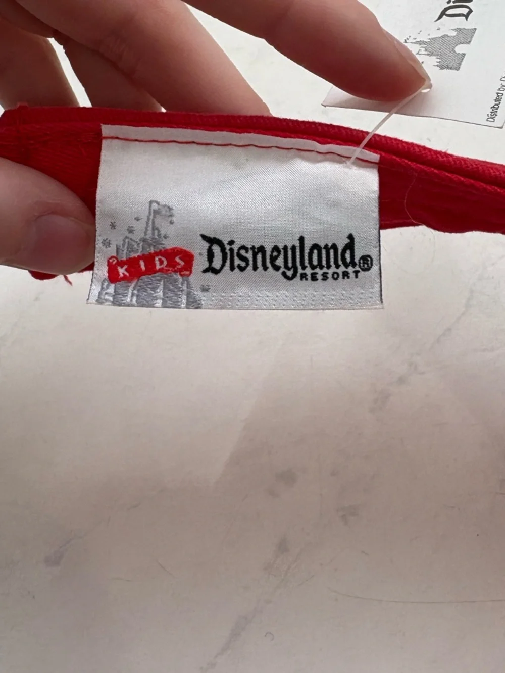 NEW Disneyland Resort Kids Red Minnie Mouse Embroidered Visor Hat Travel Fun